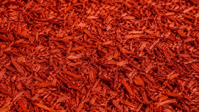 Red dyed mulch texture